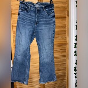 Old Navy Women's Flare Jeans in Blue